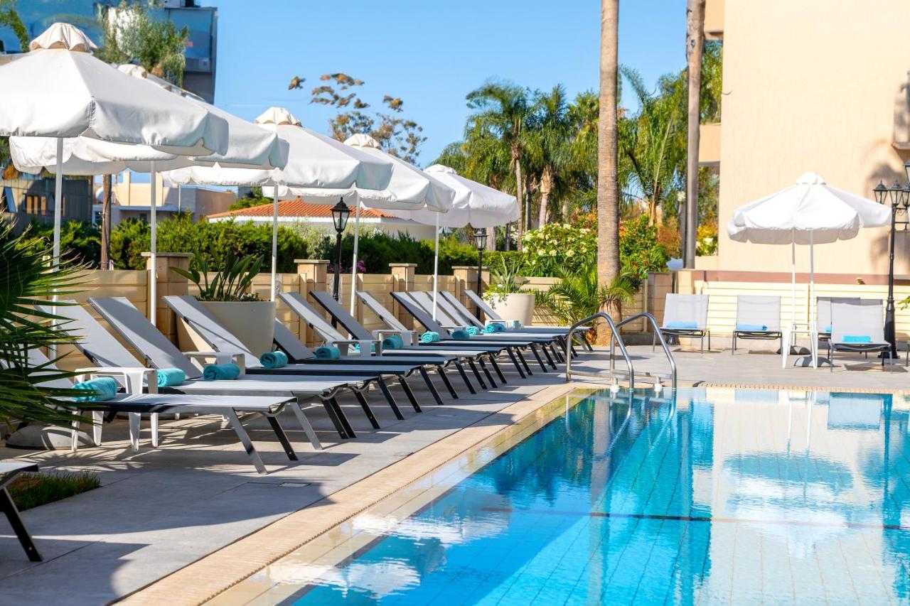 Kapetanios Limassol Hotel Exterior foto